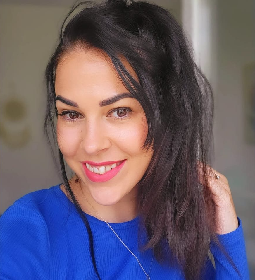 Michaela Foltánová — Aura Nails